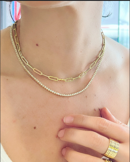 Styling Tips : How to Wear a Diamond Tennis Necklace
