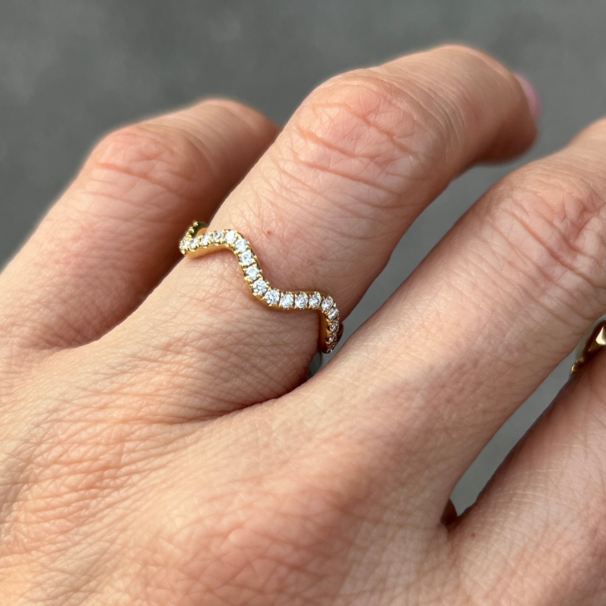 Yellow Gold Wavy Diamond Ring Santayana