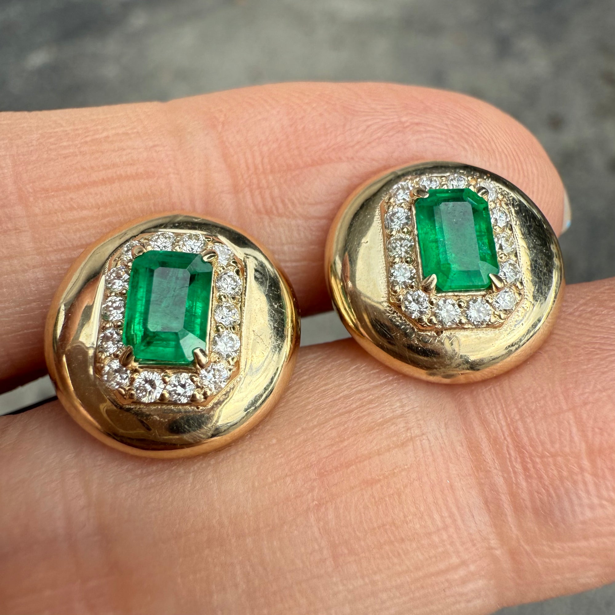 Emerald &amp; Diamond Cluster Earrings in 14K Yellow Gold