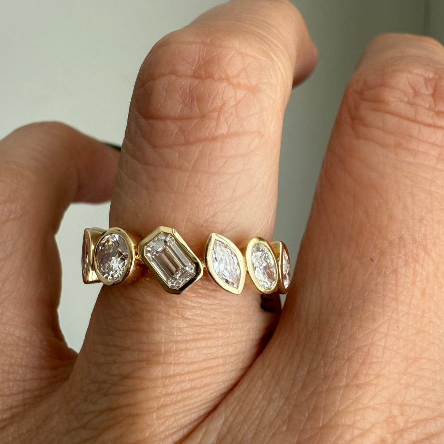 Multi Shape Lab Diamond Band 14K