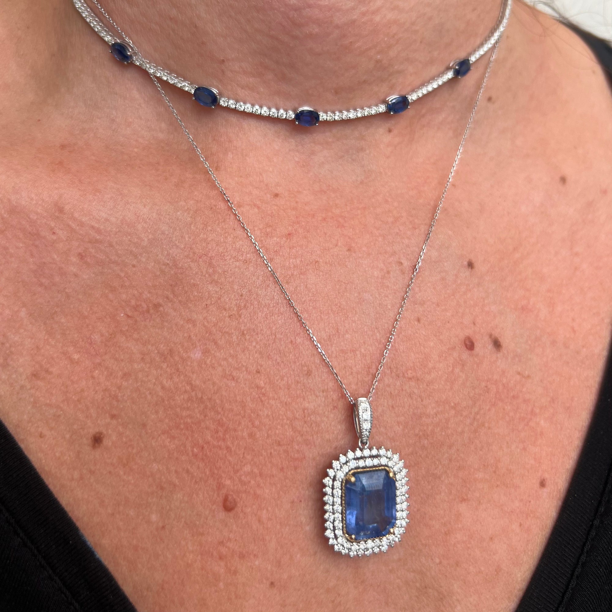 9.83 Carat Sapphire and Diamond Pendant Necklace