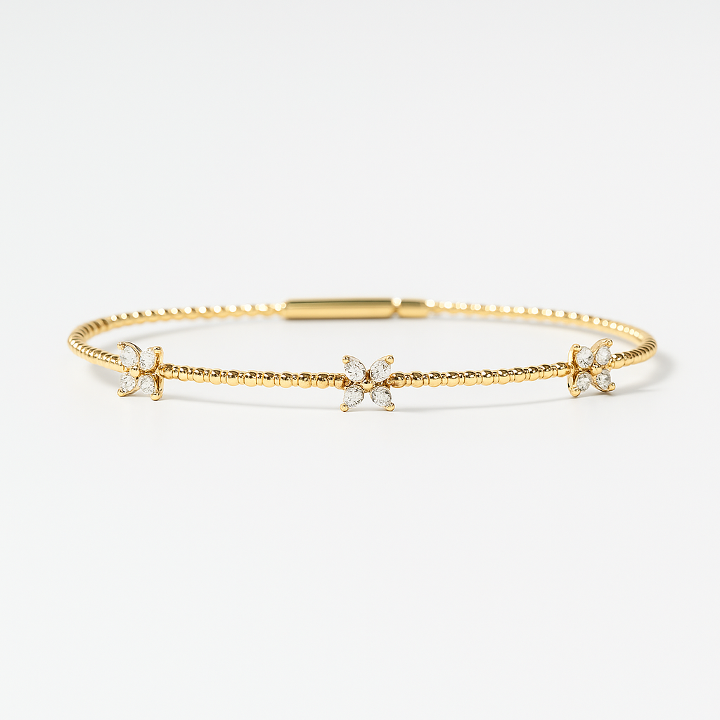 Diamond Clover Flex Bangle Yellow Gold