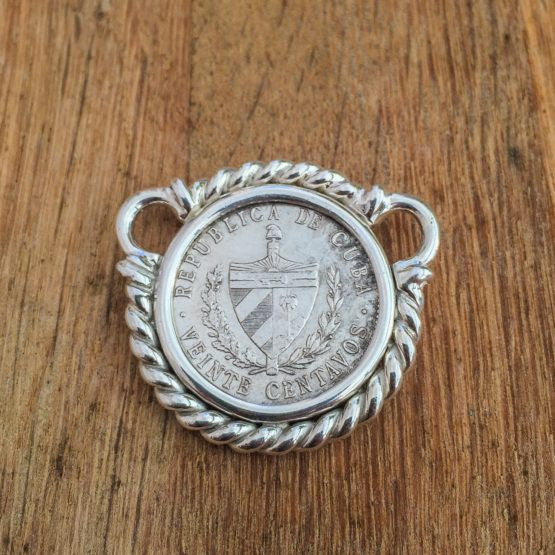 Cuban Crest Pendant