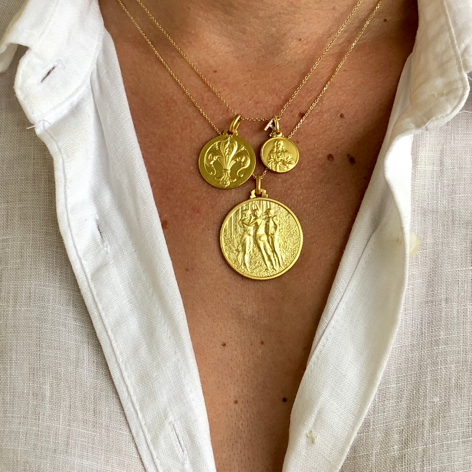 14K Scapular Medal in Gold