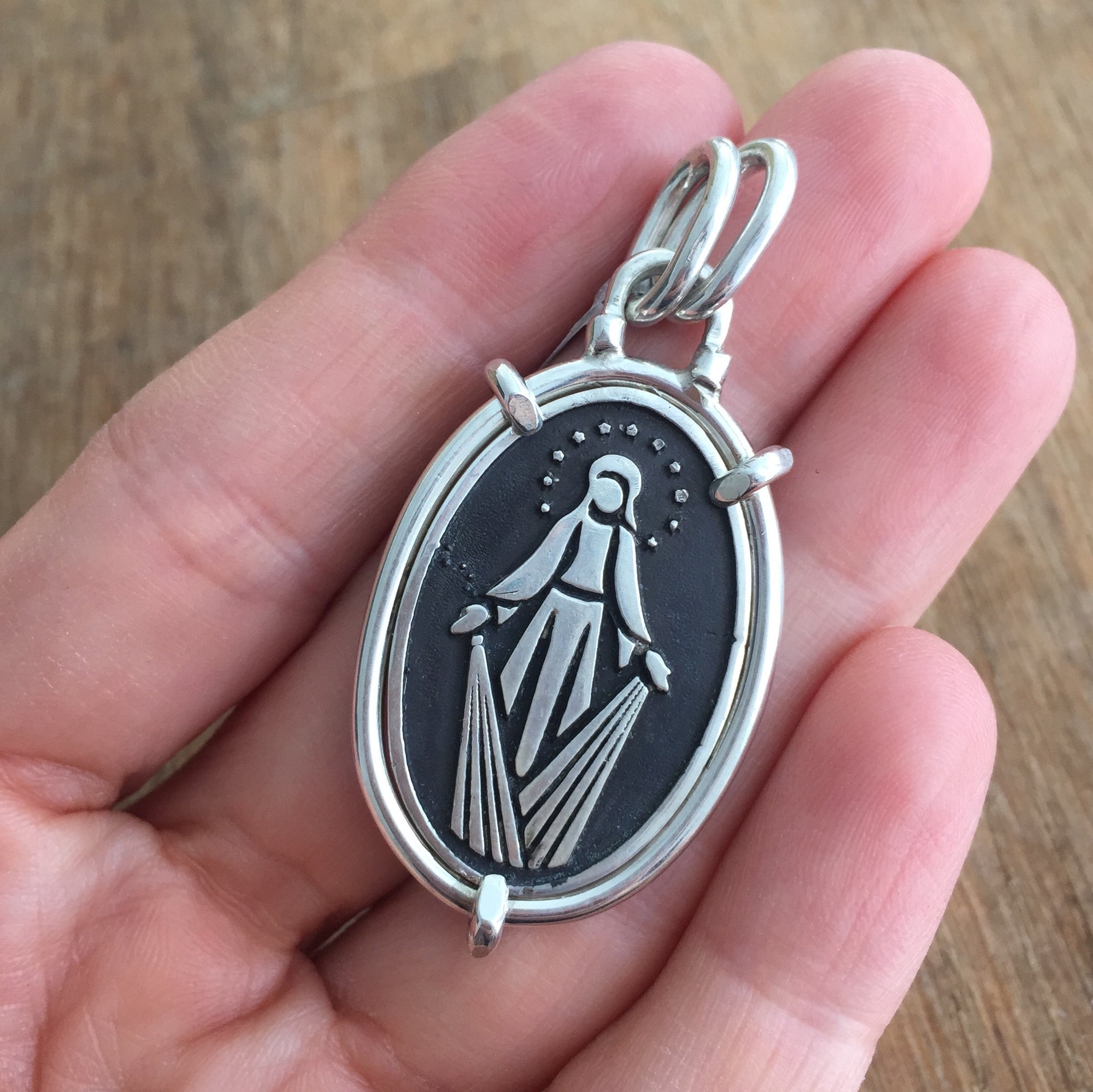 Oval Miraculous Virgen Medal Pendant