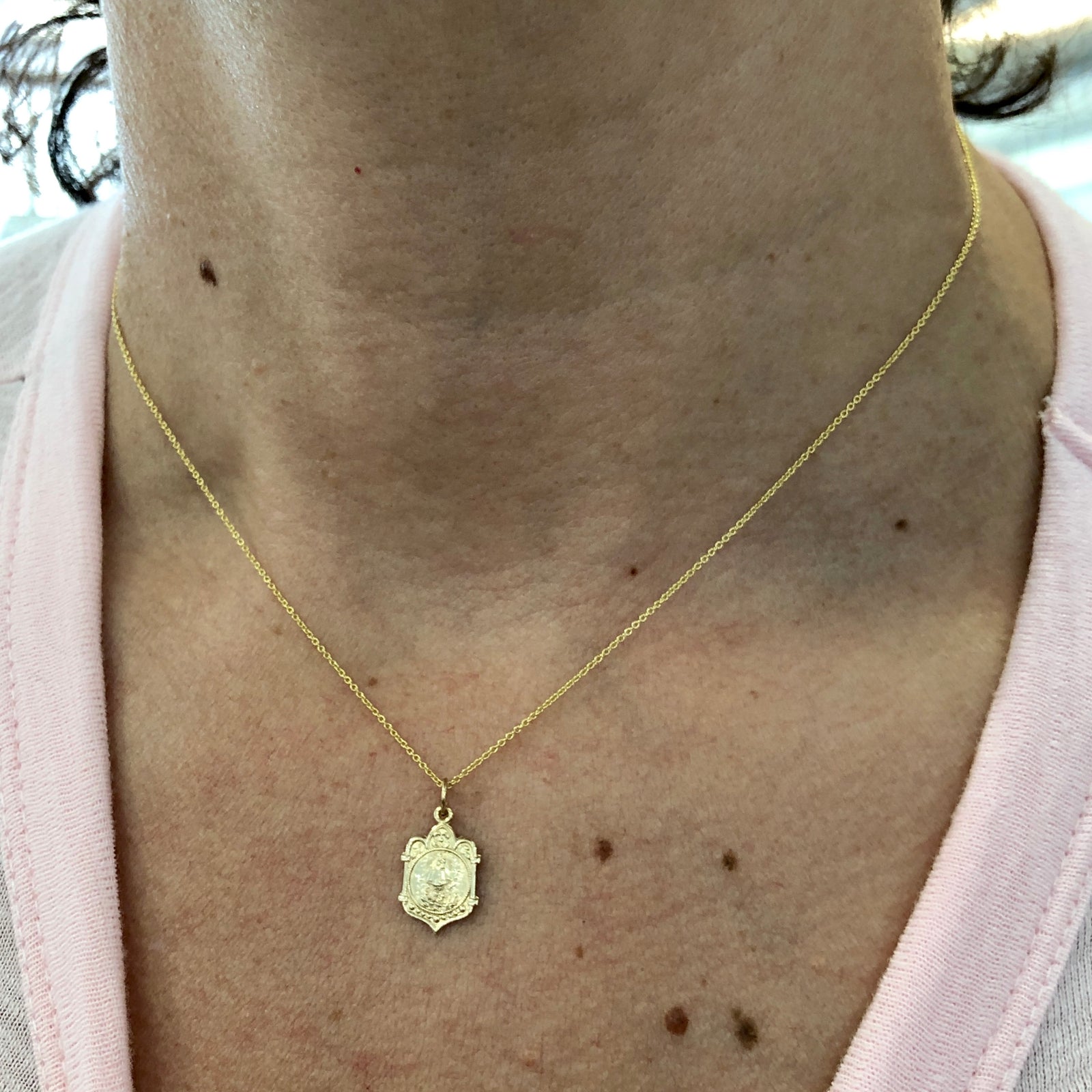 Mini Caridad del Cobre Medal Flwrs