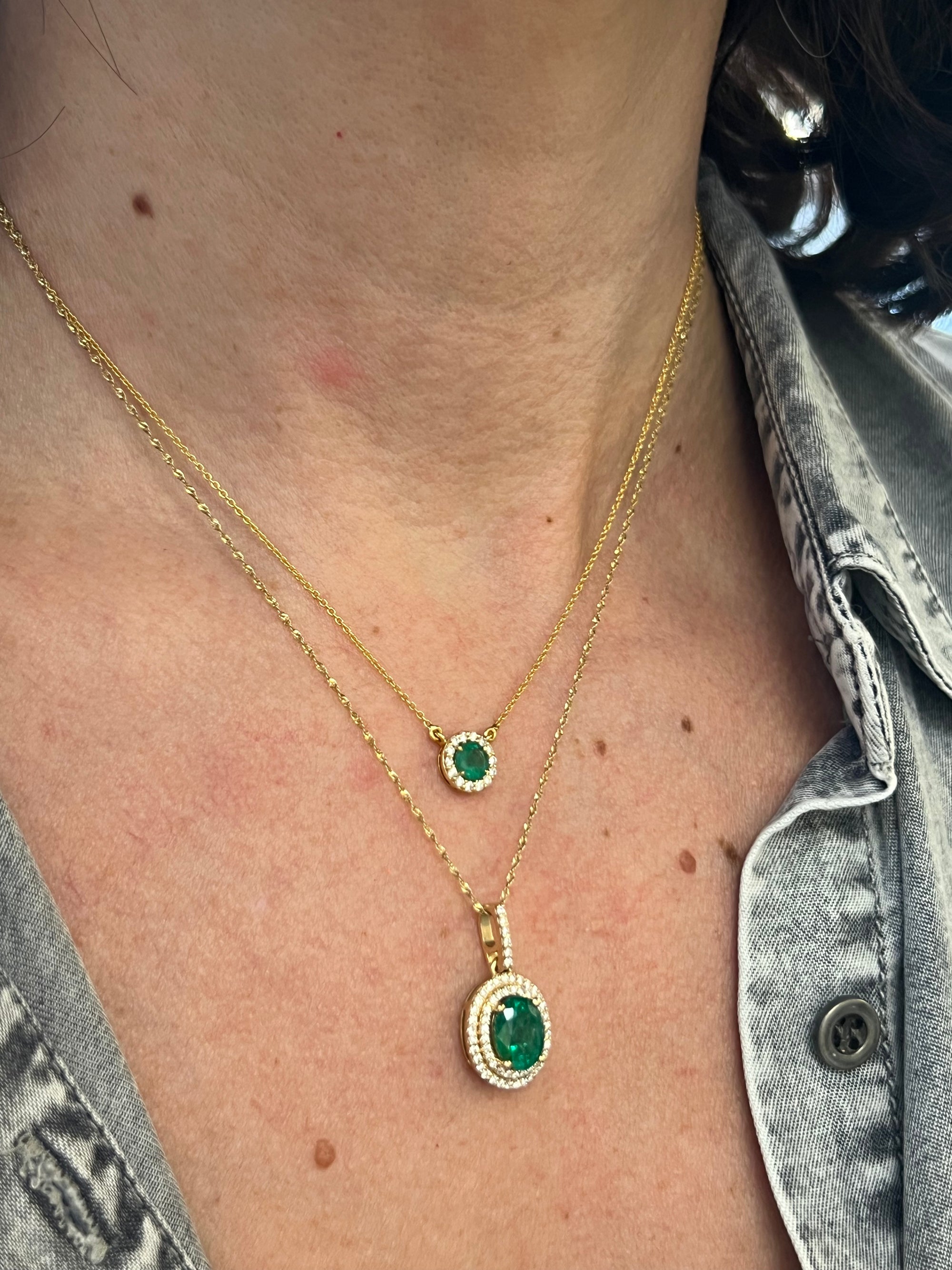Round 2025 emerald necklace